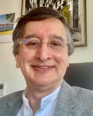 विश्व पराजुली