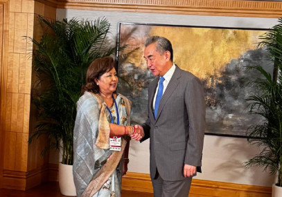 Photos: Foreign Minister's Secretariat