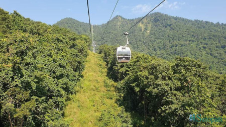 बुटवलको देउराली डाँडालाई पाल्पाको नुवाकोटगढीसँग जोड्ने सिद्धार्थ केबलकार। तस्बिर: भगवती पाण्डे/सेतोपाटी