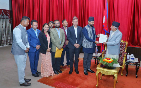 Photo Courtesy: President's Secretariat