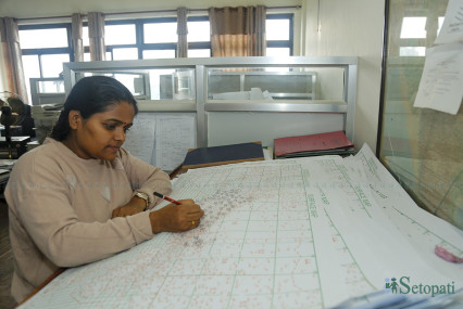 मौसम पूर्वानुमान महाशाखाकी वरिष्ठ मौसमविद् शान्ति कँडेल। तस्बिर: नवीनबाबु गुरूङ/सेतोपाटी