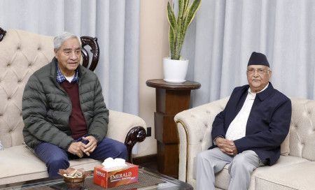 FILE - Sher Bahadur Deuba (left) and KP Sharma Oli