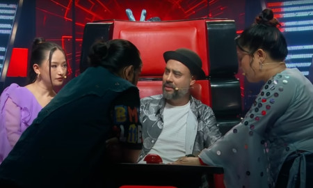 प्रोमोको दृश्यमा कोचहरू