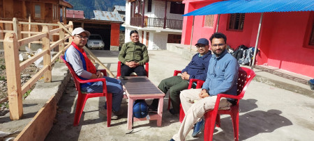 तस्बिरः प्रमुख जिल्ला अधिकारी, नारायण पाण्डेय।