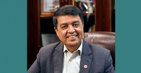 चन्द्र ढकाल