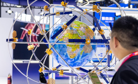 चाइना स्याटेलाइट नेटवर्क ग्रुप कम्पनी लिमिटेडले विकास गरिरहेको स्याटलाइट इन्टरनेट र बेइडोउ नेभिगेसन स्याटेलाइट प्रणाली। तस्बिर स्रोतः चाइना डेली