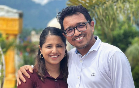 दिल भुटानी उर्फ दिल महत र उनकी श्रीमती तिलारूपा अधिकारी।