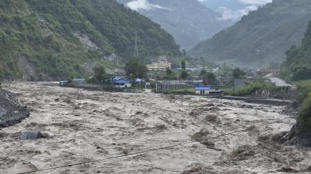 तस्बिरः उत्तरगया गाउँपालिकाका अध्यक्ष माधव अर्याल।