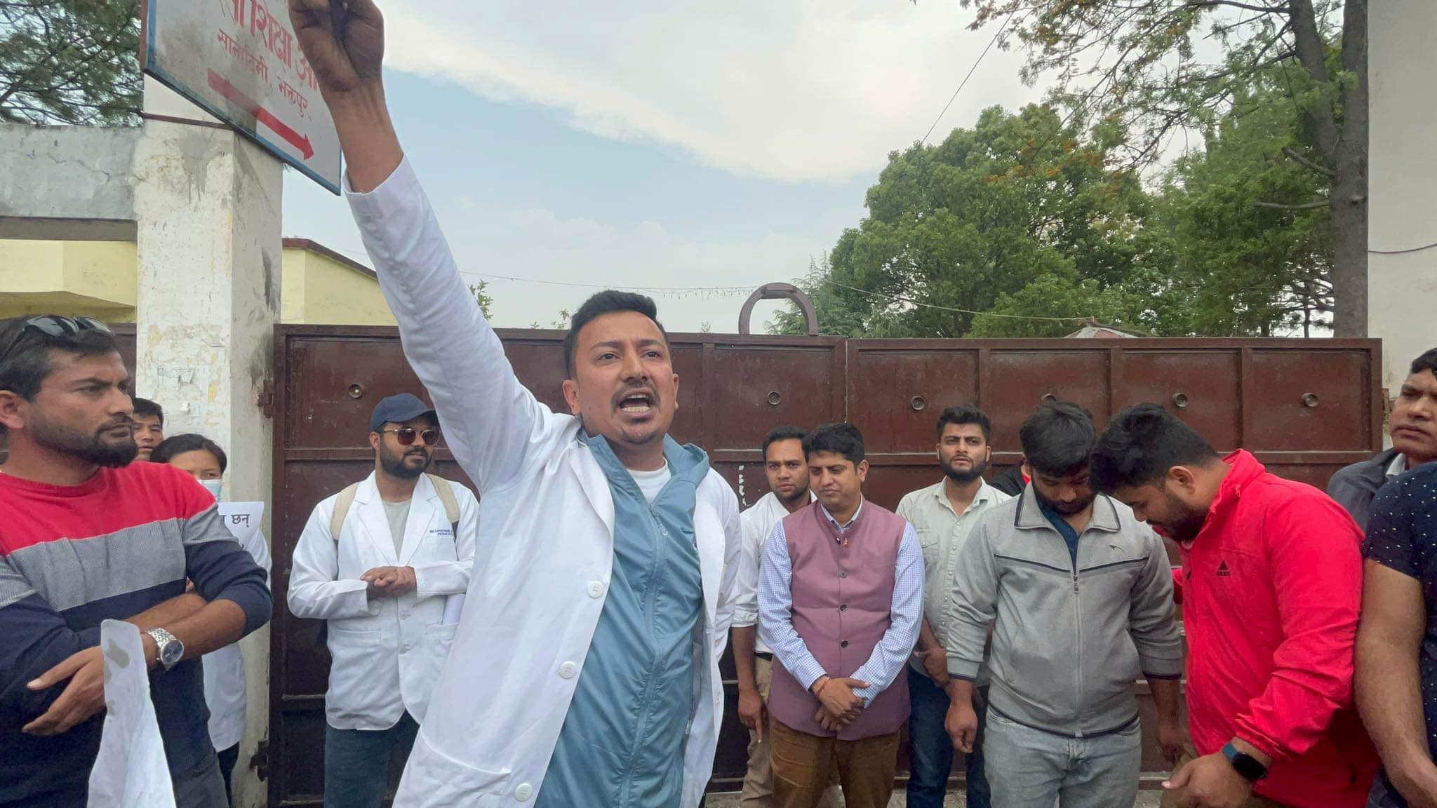 अनेरास्ववियुका अध्यक्ष डा. सुजन कडरिया।