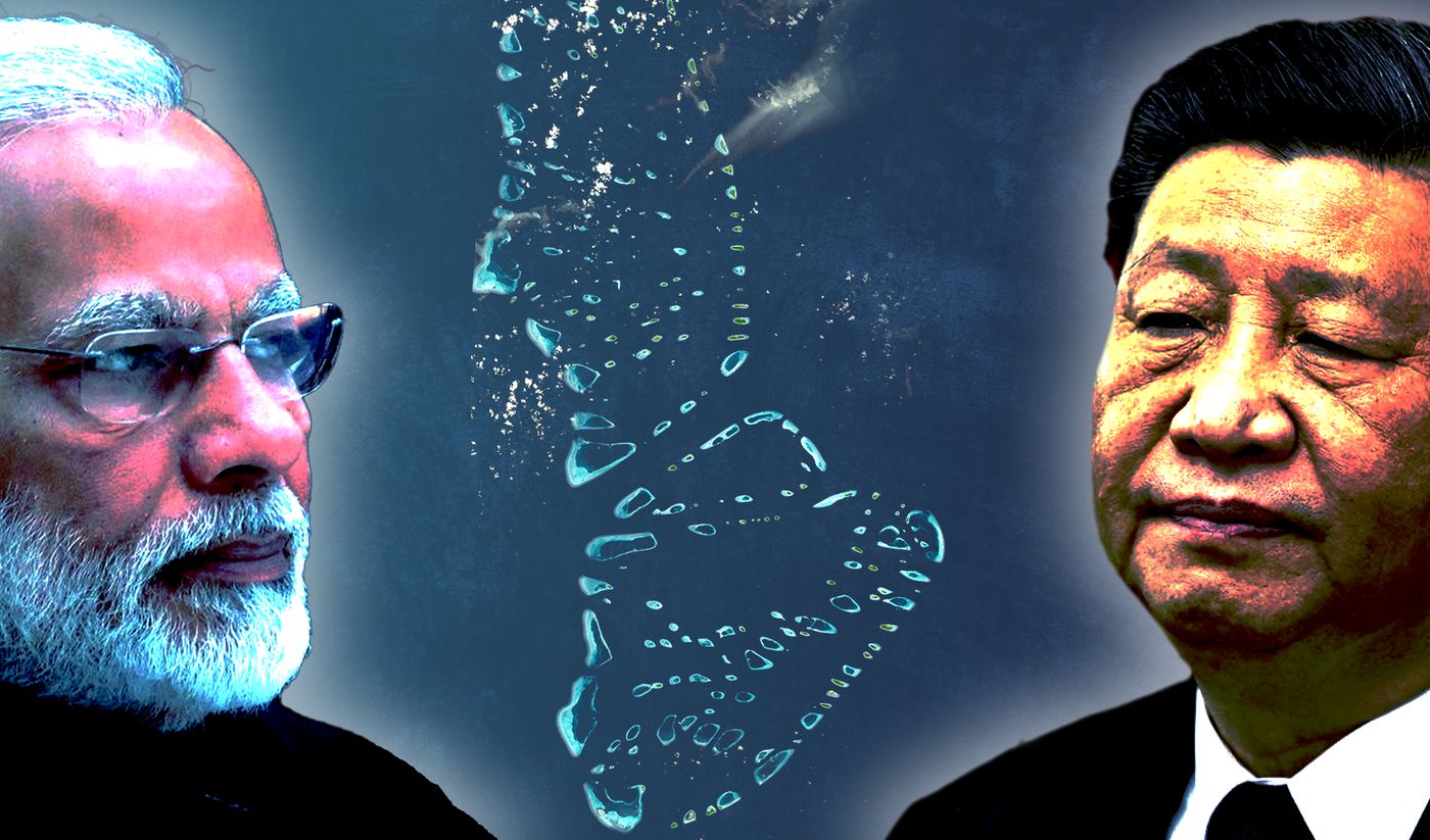 File Photo of Modi (l) and Xi