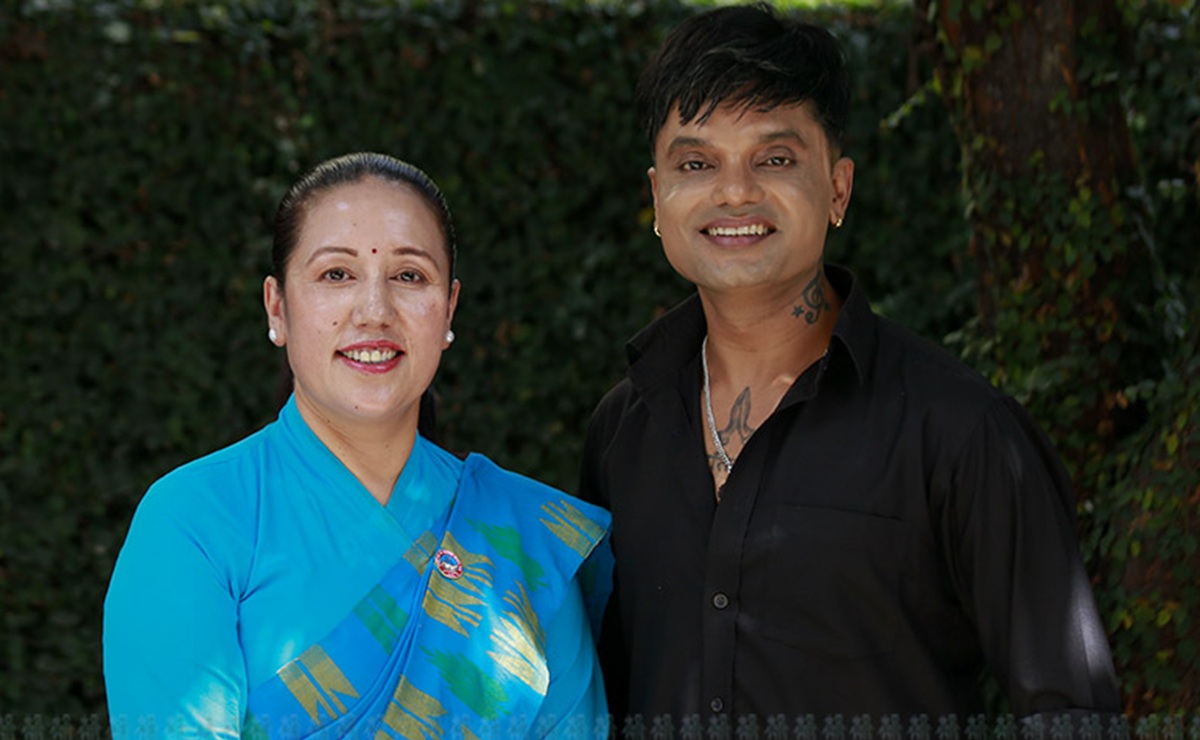 वर्तमान अध्यक्ष रीता थापा मगर र वरिष्ठ उपाध्यक्ष पशुपति शर्मा। –तस्बिरः नवीनबाबु गुरूङ/सेतापाटी