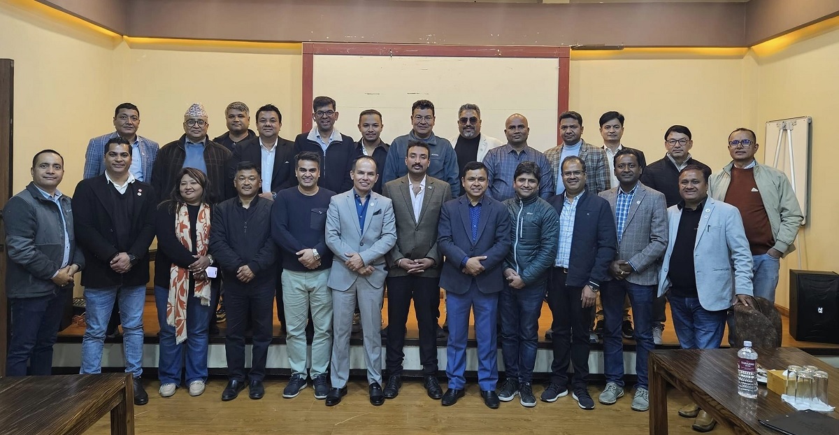 तस्वीरः नाडा अध्यक्ष ध्रुव थापाको फेसबुकबाट