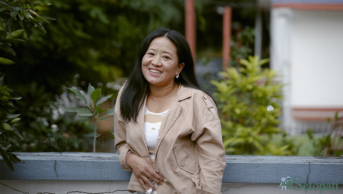 कलाकार पशुपति राई। तस्बिरः नवीनबाबु गुरूङ/सेतोपाटी  ​