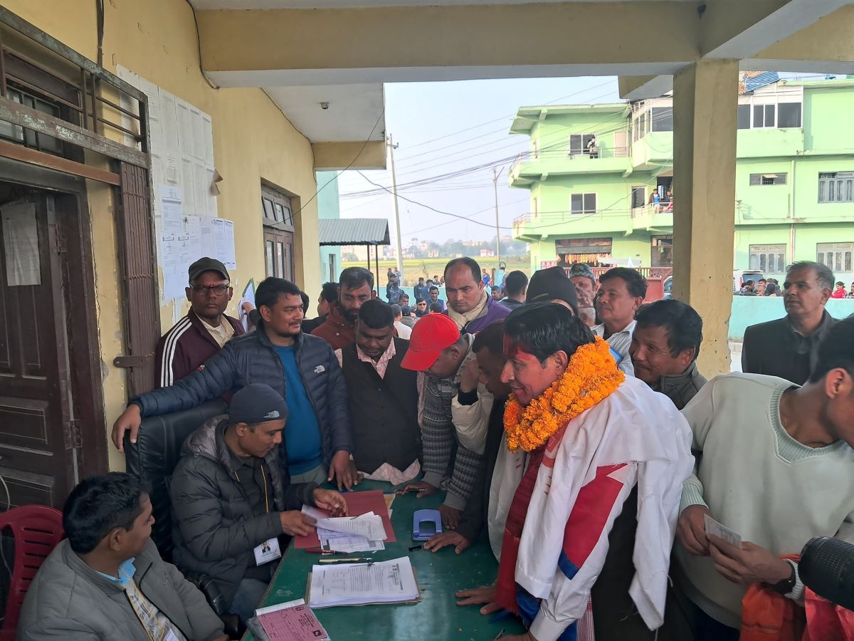 तस्बिरः रासस