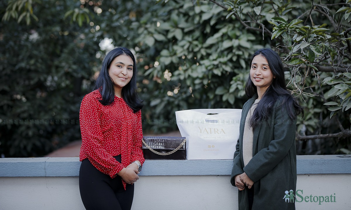 रेश्मा सञ्जेल र सायशा लुइँटेल। तस्बिरः नवीनबाबु गुरूङ/सेतोपाटी